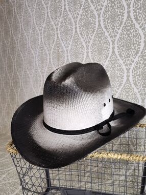Western Express Two-tone Black and White Cowboy Hat
